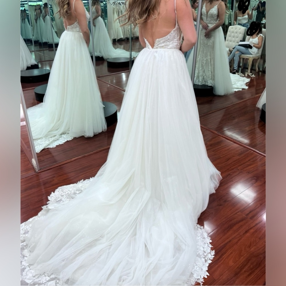 Martina Liana Overskirt - BRAND NEW